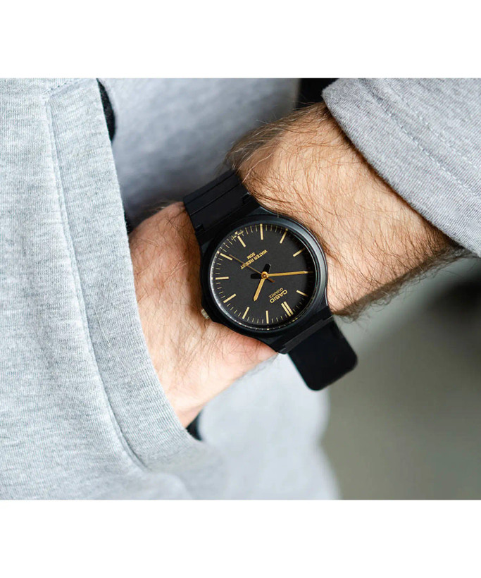 ساعت مچی کاسیو اورجینال مدل MW-240-1E2